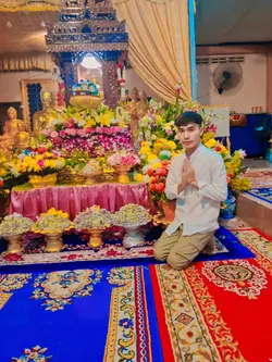 មិនថាក្រឬមានទេ 