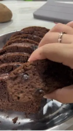 Banana cake