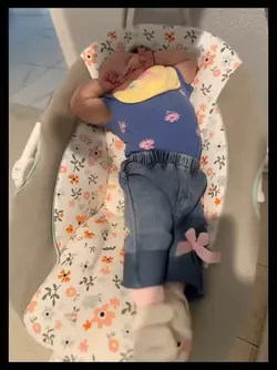 Cute Dancing baby ai