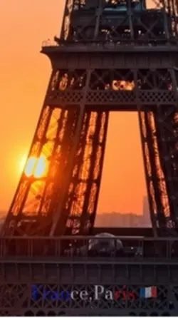 PARIS 