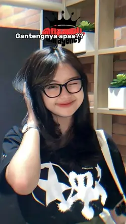 JJ gantengnya apa??