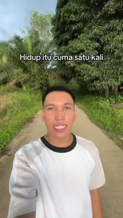 hidup cuma sekali