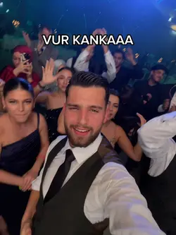 ŞENLENIR DÜNYAM