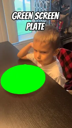 Plate of Green Scren