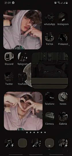 Overlay//2 Photos 