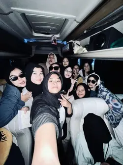 selamat malam dunia