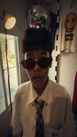 ก็มันลอย