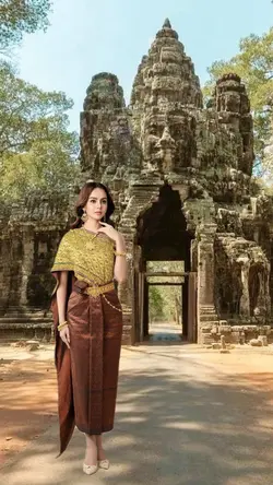 ទេព ធីតា