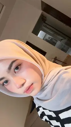 bukan karna makeup