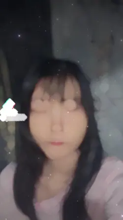 1 video and 7 photo 