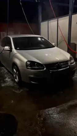 4k car mèdes 