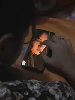 Green screen phone 