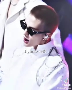 hyunlix edit 