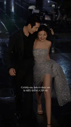 Ngày ta nắm tay yêu