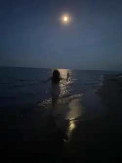 moon tell me if I