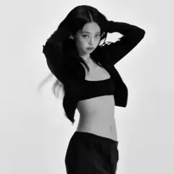 jennie x adidas🫦