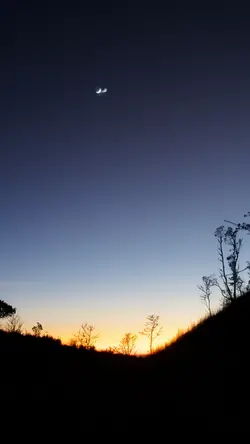 10 foto gunung