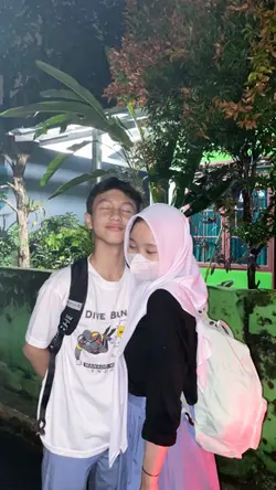 bersandar padaku