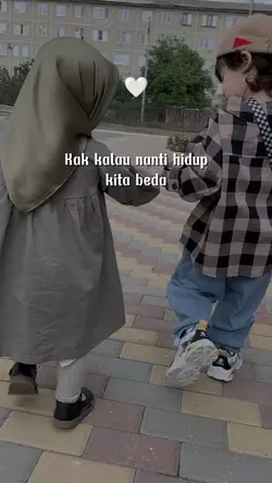 kakak beradik