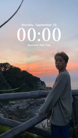 Travel Clock window