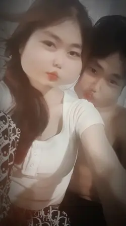 1 ảnh + màu