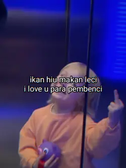 ikan hiu makan leci