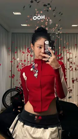 LIKE JENNIE