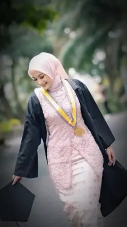 jj wisuda