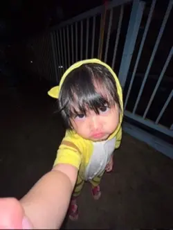 😣
