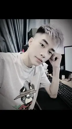 một năm vẫn có