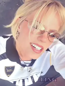Renee > Bums
