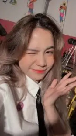 Mẫu videi