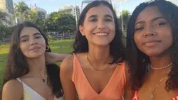 cm é aquela música?