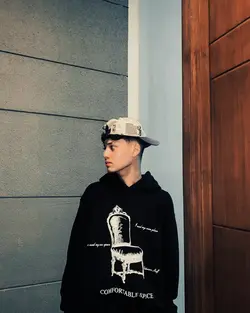 Jj