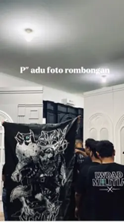 adu foto rombongan