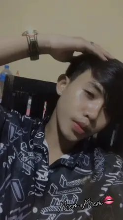 Mem mem 👄💋
