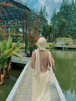 2 video 10 foto 
