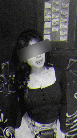 Hitam putih + blur 