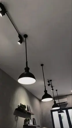 Cnta pandang pertama