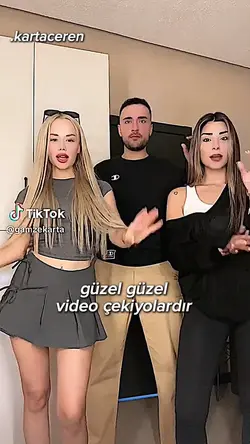 🥸
