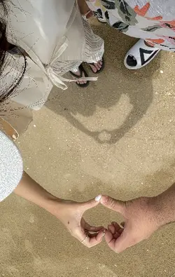 3pics D23081707