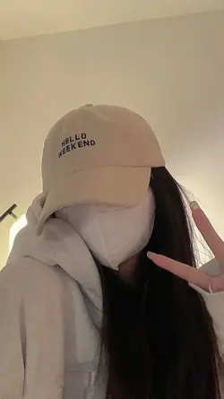 NIKI

