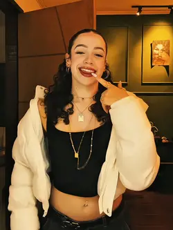 GUAPA LA VIDA