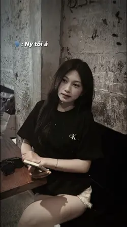 Mẫu 2 ảnh cuốn