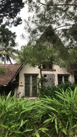 GUNUNG KAWI 