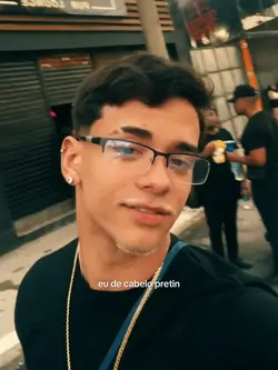 eu de cabelo pretin