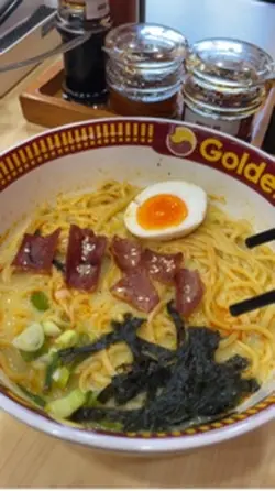 Review makanan