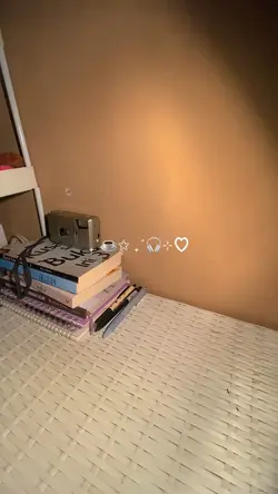 unboxing aesthetic 