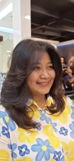 3 video 2 foto