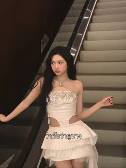 ว่ากันว่าดูนางให้ดูแม่